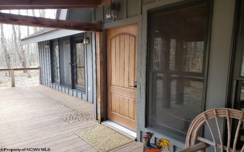959 Lakeview Road, Davis, West Virginia 26260-0, 4 Bedrooms Bedrooms, 5 Rooms Rooms,4 BathroomsBathrooms,Single Family Detached,For Sale,Lakeview,10160795