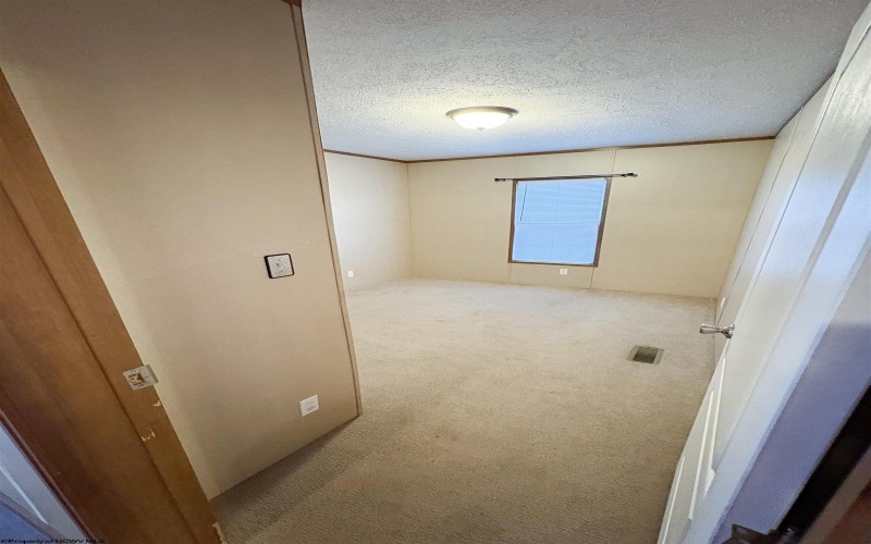 17 Union Drive, Hambleton, West Virginia 26287, 3 Bedrooms Bedrooms, 5 Rooms Rooms,2 BathroomsBathrooms,Single Family Detached,For Sale,Union,10160792