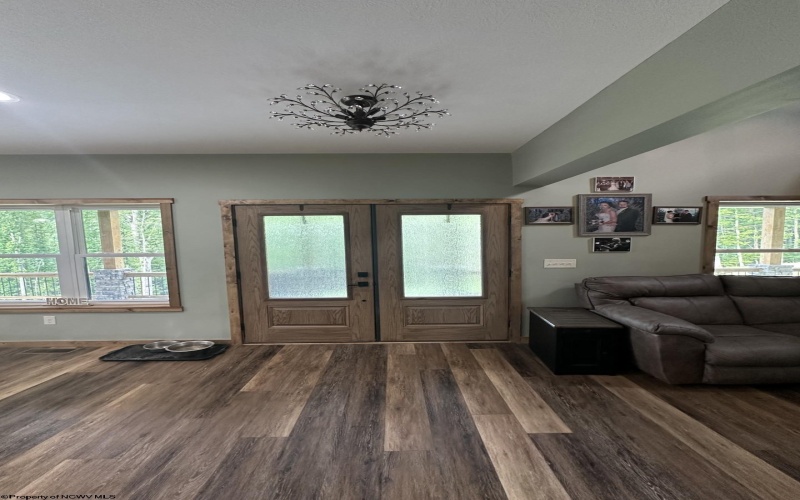 155 Toms Run Road, Roanoke, West Virginia 26447, 3 Bedrooms Bedrooms, 8 Rooms Rooms,2 BathroomsBathrooms,Single Family Detached,For Sale,Toms Run,10160794