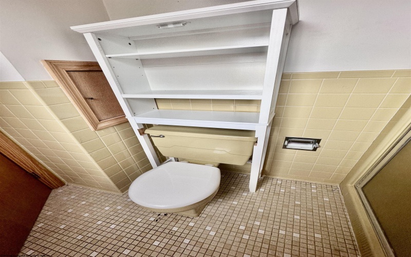 1397 Fairfield Street, Star City, West Virginia 26505, 3 Bedrooms Bedrooms, 11 Rooms Rooms,3 BathroomsBathrooms,Single Family Detached,For Sale,Fairfield,10160813