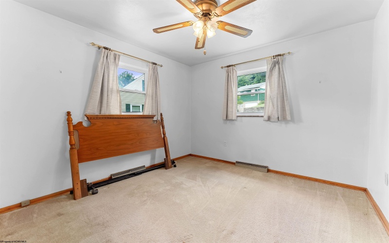 1112 Westmont Road, Fairmont, West Virginia 26554, 3 Bedrooms Bedrooms, 7 Rooms Rooms,2 BathroomsBathrooms,Single Family Detached,For Sale,Westmont,10160819