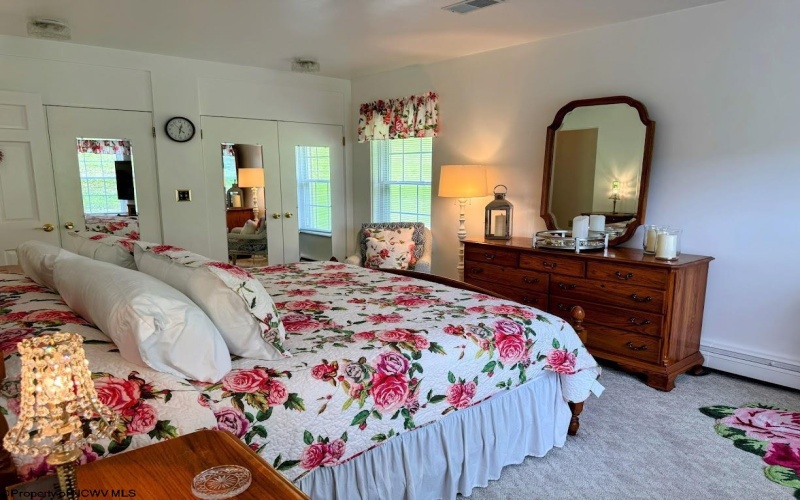 3574 Freedom Highway, Fairmont, West Virginia 26554, 3 Bedrooms Bedrooms, 13 Rooms Rooms,2 BathroomsBathrooms,Single Family Detached,For Sale,Freedom,10160817