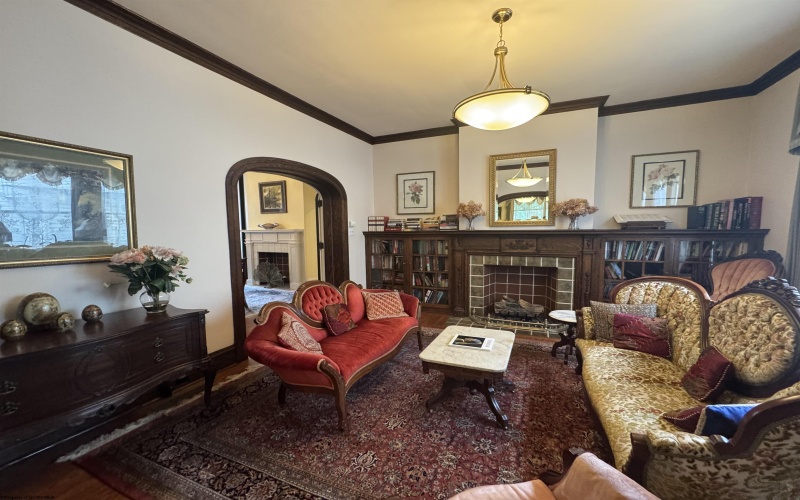 227 Carr Avenue, Clarksburg, West Virginia 26301-3105, 5 Bedrooms Bedrooms, 13 Rooms Rooms,2 BathroomsBathrooms,Single Family Detached,For Sale,Carr,10160818
