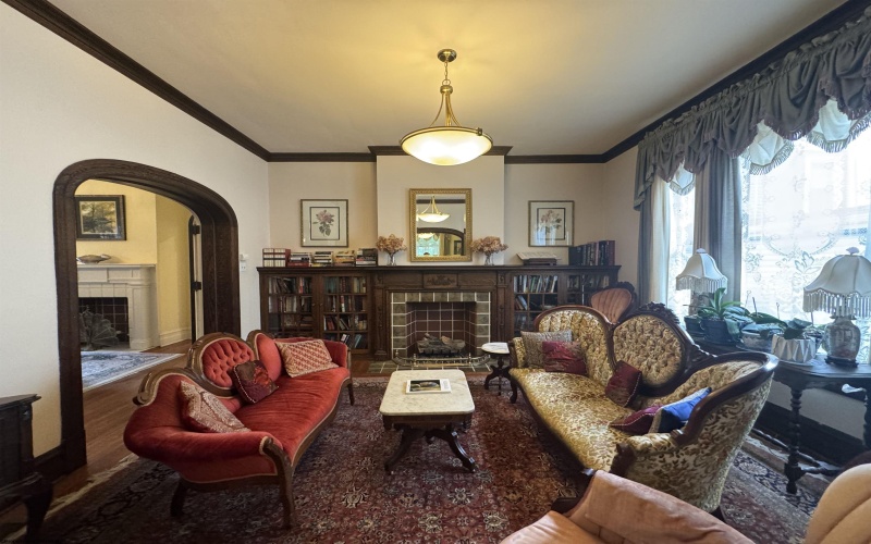 227 Carr Avenue, Clarksburg, West Virginia 26301-3105, 5 Bedrooms Bedrooms, 13 Rooms Rooms,2 BathroomsBathrooms,Single Family Detached,For Sale,Carr,10160818