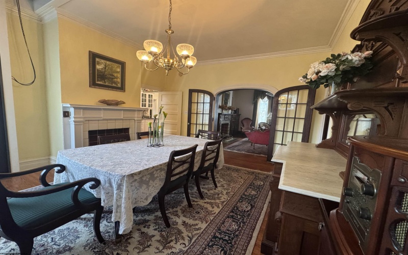 227 Carr Avenue, Clarksburg, West Virginia 26301-3105, 5 Bedrooms Bedrooms, 13 Rooms Rooms,2 BathroomsBathrooms,Single Family Detached,For Sale,Carr,10160818