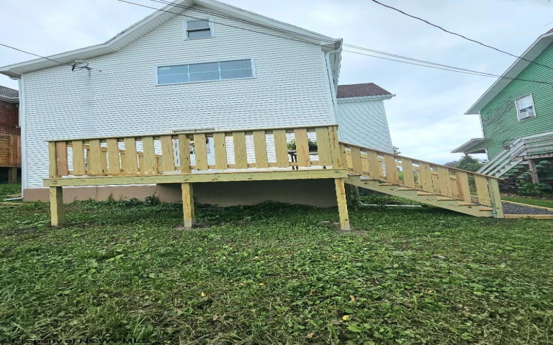 608 Clinton Avenue, Morgantown, West Virginia 26505, 3 Bedrooms Bedrooms, 7 Rooms Rooms,2 BathroomsBathrooms,Single Family Detached,For Sale,Clinton,10160824