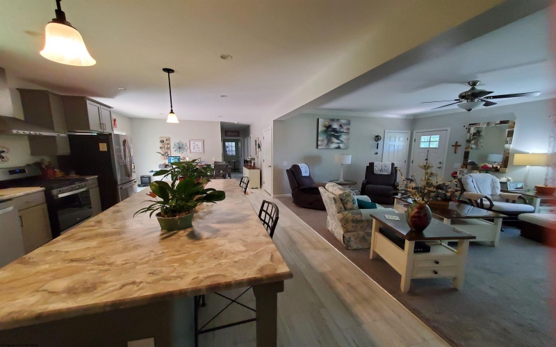 49 Holleran Heights, Kingwood, West Virginia 26537-1656, 3 Bedrooms Bedrooms, 7 Rooms Rooms,2 BathroomsBathrooms,Single Family Detached,For Sale,Holleran,10160830