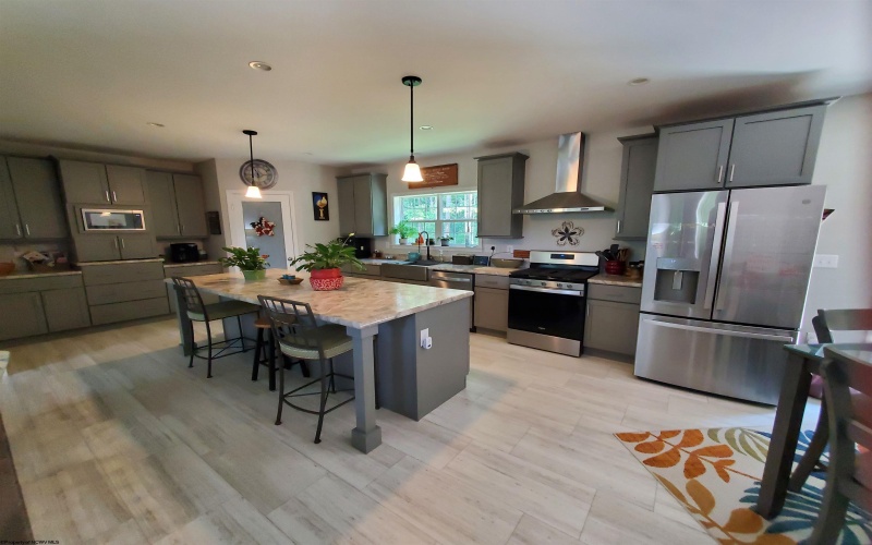 49 Holleran Heights, Kingwood, West Virginia 26537-1656, 3 Bedrooms Bedrooms, 7 Rooms Rooms,2 BathroomsBathrooms,Single Family Detached,For Sale,Holleran,10160830