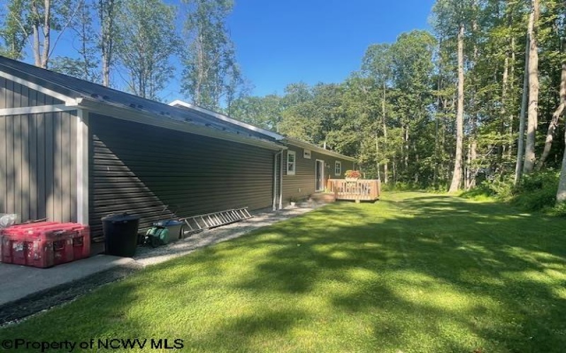 49 Holleran Heights, Kingwood, West Virginia 26537-1656, 3 Bedrooms Bedrooms, 7 Rooms Rooms,2 BathroomsBathrooms,Single Family Detached,For Sale,Holleran,10160830