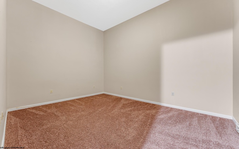 509 Vista Oaks Drive, Fairmont, West Virginia 26554, 3 Bedrooms Bedrooms, 9 Rooms Rooms,2 BathroomsBathrooms,Single Family Attached,For Sale,Vista Oaks,10160828