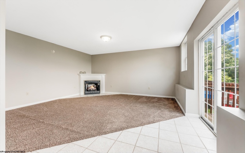 509 Vista Oaks Drive, Fairmont, West Virginia 26554, 3 Bedrooms Bedrooms, 9 Rooms Rooms,2 BathroomsBathrooms,Single Family Attached,For Sale,Vista Oaks,10160828