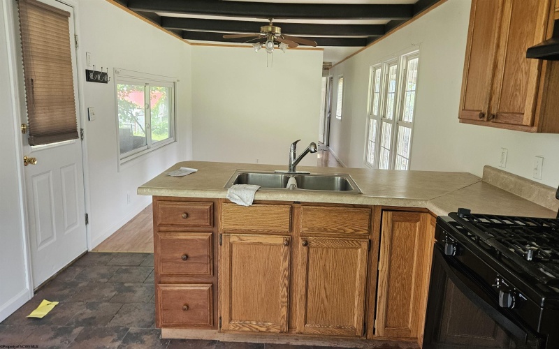 348 Brown Avenue, Belington, West Virginia 26250-9203, 2 Bedrooms Bedrooms, 5 Rooms Rooms,1 BathroomBathrooms,Single Family Detached,For Sale,Brown,10160829