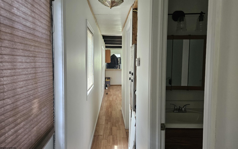 348 Brown Avenue, Belington, West Virginia 26250-9203, 2 Bedrooms Bedrooms, 5 Rooms Rooms,1 BathroomBathrooms,Single Family Detached,For Sale,Brown,10160829