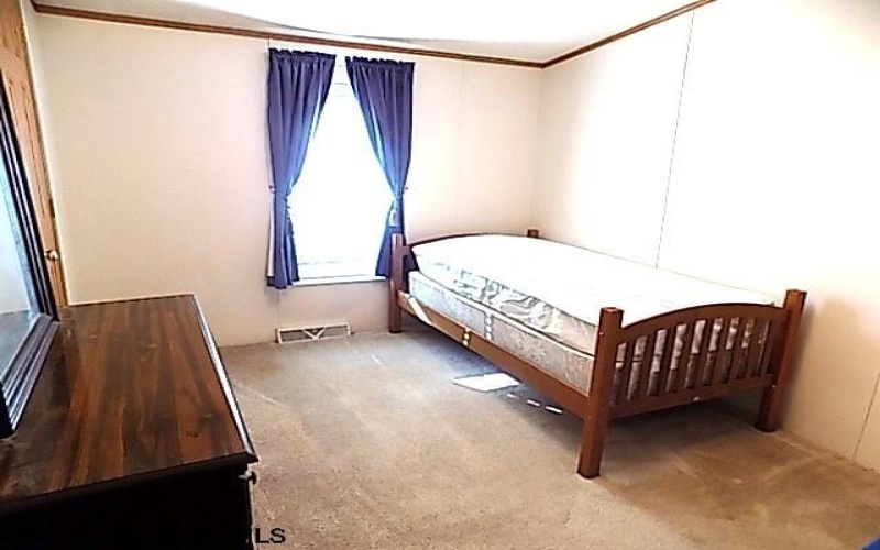 4145 McKinney Cave Road, Masontown, West Virginia 26542, 3 Bedrooms Bedrooms, 6 Rooms Rooms,2 BathroomsBathrooms,Single Family Detached,For Sale,McKinney Cave,10160832