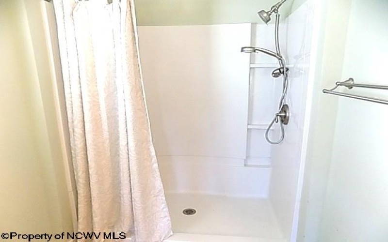 4145 McKinney Cave Road, Masontown, West Virginia 26542, 3 Bedrooms Bedrooms, 6 Rooms Rooms,2 BathroomsBathrooms,Single Family Detached,For Sale,McKinney Cave,10160832