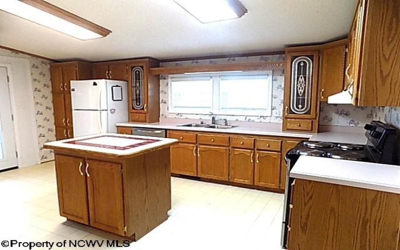 4145 McKinney Cave Road, Masontown, West Virginia 26542, 3 Bedrooms Bedrooms, 6 Rooms Rooms,2 BathroomsBathrooms,Single Family Detached,For Sale,McKinney Cave,10160832