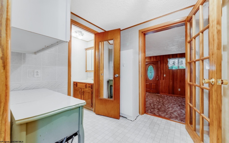 120 Hartman Street, Kingwood, West Virginia 26537, 4 Bedrooms Bedrooms, 13 Rooms Rooms,1 BathroomBathrooms,Single Family Detached,For Sale,Hartman,10160834