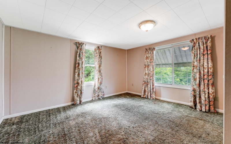 120 Hartman Street, Kingwood, West Virginia 26537, 4 Bedrooms Bedrooms, 13 Rooms Rooms,1 BathroomBathrooms,Single Family Detached,For Sale,Hartman,10160834