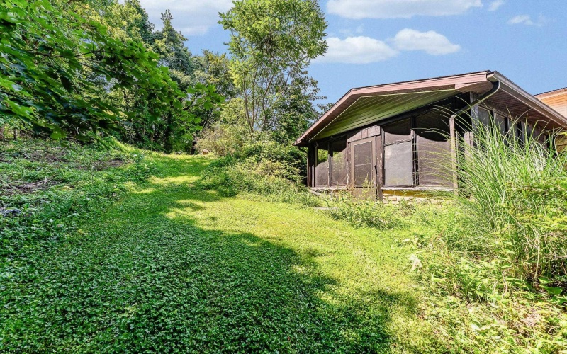 120 Hartman Street, Kingwood, West Virginia 26537, 4 Bedrooms Bedrooms, 13 Rooms Rooms,1 BathroomBathrooms,Single Family Detached,For Sale,Hartman,10160834