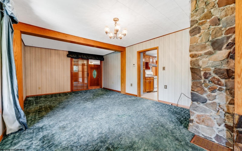120 Hartman Street, Kingwood, West Virginia 26537, 4 Bedrooms Bedrooms, 13 Rooms Rooms,1 BathroomBathrooms,Single Family Detached,For Sale,Hartman,10160834