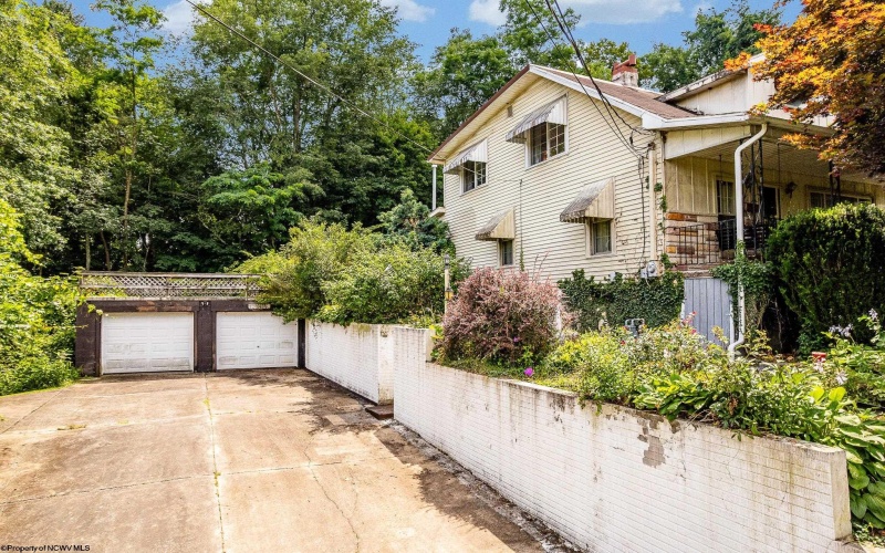 120 Hartman Street, Kingwood, West Virginia 26537, 4 Bedrooms Bedrooms, 13 Rooms Rooms,1 BathroomBathrooms,Single Family Detached,For Sale,Hartman,10160834