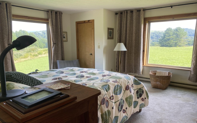 550 Falling Rock Road, Bowden, West Virginia 26254, 3 Bedrooms Bedrooms, 6 Rooms Rooms,2 BathroomsBathrooms,Single Family Detached,For Sale,Falling Rock,10160836