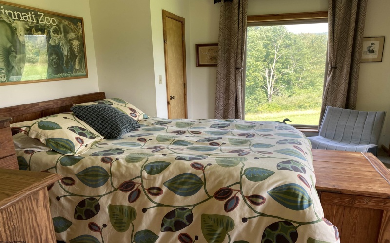 550 Falling Rock Road, Bowden, West Virginia 26254, 3 Bedrooms Bedrooms, 6 Rooms Rooms,2 BathroomsBathrooms,Single Family Detached,For Sale,Falling Rock,10160836