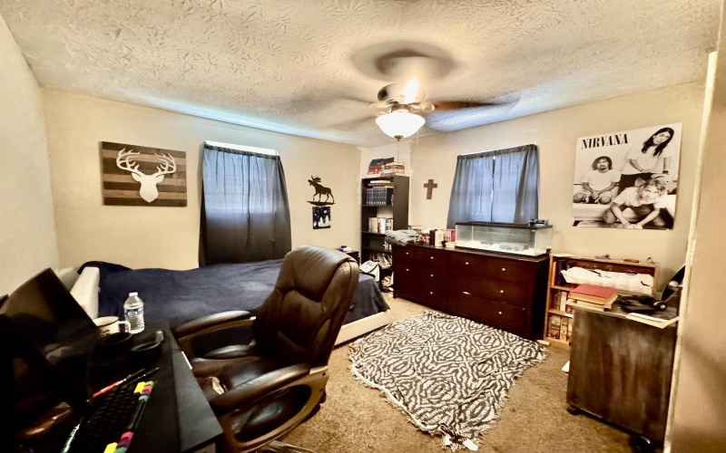 40 Canary Street, Worthington, West Virginia 26591, 4 Bedrooms Bedrooms, 7 Rooms Rooms,2 BathroomsBathrooms,Single Family Detached,For Sale,Canary,10160854