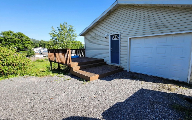 1205 Montrose Avenue, Morgantown, West Virginia 26505, 3 Bedrooms Bedrooms, 6 Rooms Rooms,2 BathroomsBathrooms,Single Family Detached,For Sale,Montrose,10160842