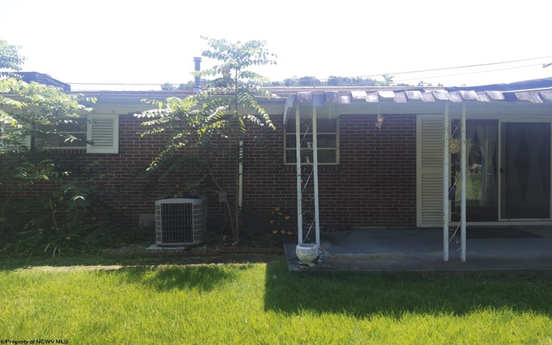 31 Reger Avenue, Buckhannon, West Virginia 26201, 3 Bedrooms Bedrooms, 7 Rooms Rooms,1 BathroomBathrooms,Single Family Detached,For Sale,Reger,10160852