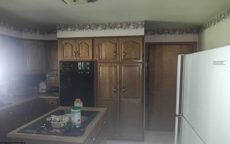 31 Reger Avenue, Buckhannon, West Virginia 26201, 3 Bedrooms Bedrooms, 7 Rooms Rooms,1 BathroomBathrooms,Single Family Detached,For Sale,Reger,10160852