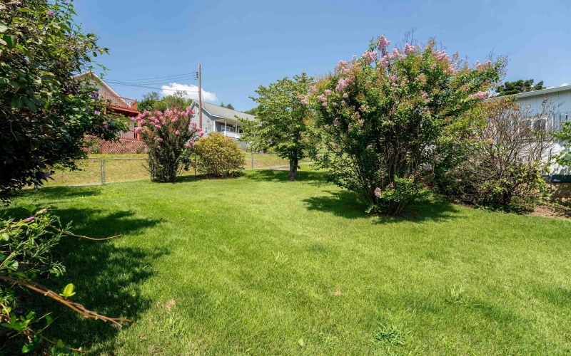 599 Washington Street, Grafton, West Virginia 26354, 4 Bedrooms Bedrooms, 8 Rooms Rooms,1 BathroomBathrooms,Single Family Detached,For Sale,Washington,10160844