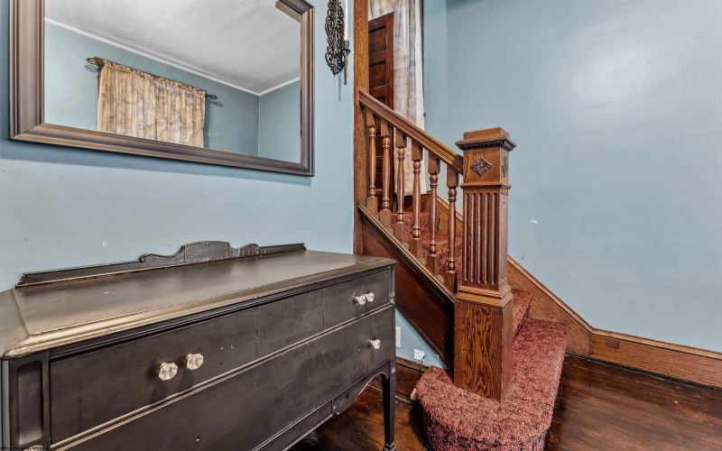 599 Washington Street, Grafton, West Virginia 26354, 4 Bedrooms Bedrooms, 8 Rooms Rooms,1 BathroomBathrooms,Single Family Detached,For Sale,Washington,10160844