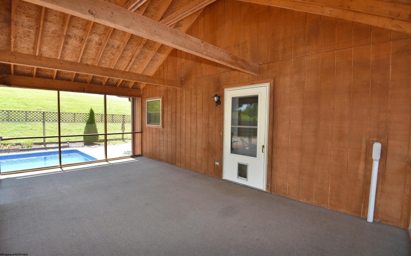 5984 Green Valley Road, Bridgeport, West Virginia 26330, 3 Bedrooms Bedrooms, 6 Rooms Rooms,2 BathroomsBathrooms,Single Family Detached,For Sale,Green Valley,10160853