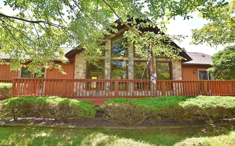 5984 Green Valley Road, Bridgeport, West Virginia 26330, 3 Bedrooms Bedrooms, 6 Rooms Rooms,2 BathroomsBathrooms,Single Family Detached,For Sale,Green Valley,10160853