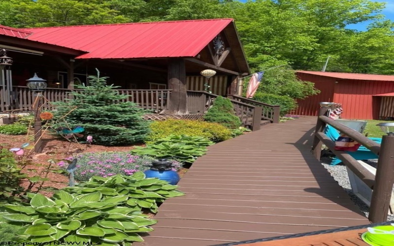 35 McIntyre Road, Center Point, West Virginia 26339, 2 Bedrooms Bedrooms, 5 Rooms Rooms,1 BathroomBathrooms,Single Family Detached,For Sale,McIntyre,10160843