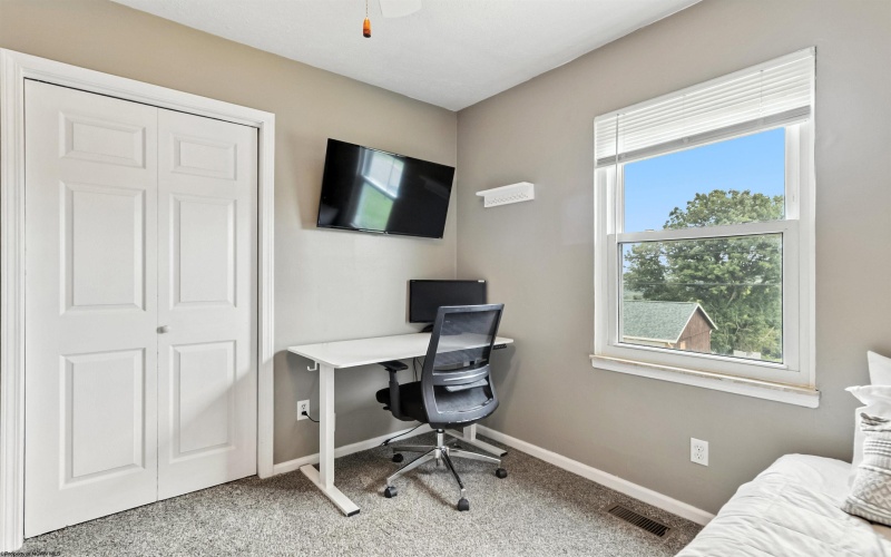 42 Estate Drive, Morgantown, West Virginia 26508, 3 Bedrooms Bedrooms, 7 Rooms Rooms,2 BathroomsBathrooms,Single Family Detached,For Sale,Estate,10160850