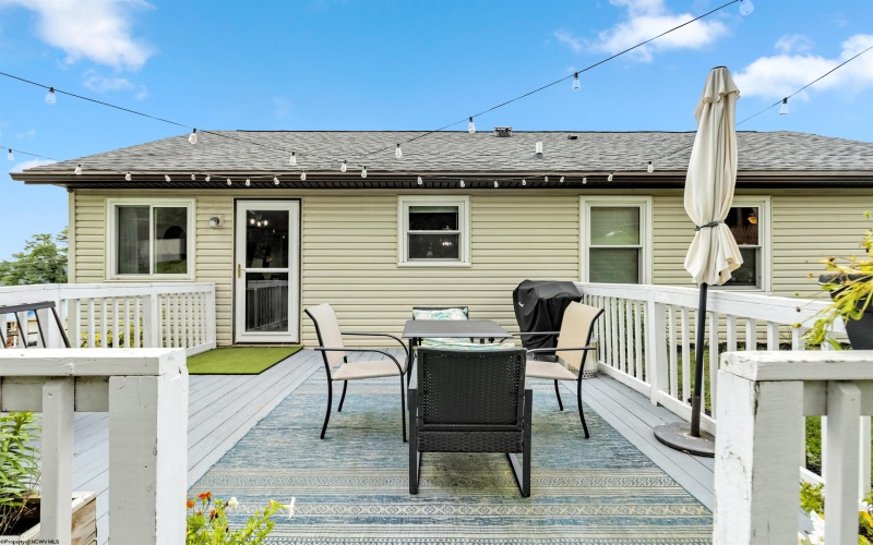 42 Estate Drive, Morgantown, West Virginia 26508, 3 Bedrooms Bedrooms, 7 Rooms Rooms,2 BathroomsBathrooms,Single Family Detached,For Sale,Estate,10160850