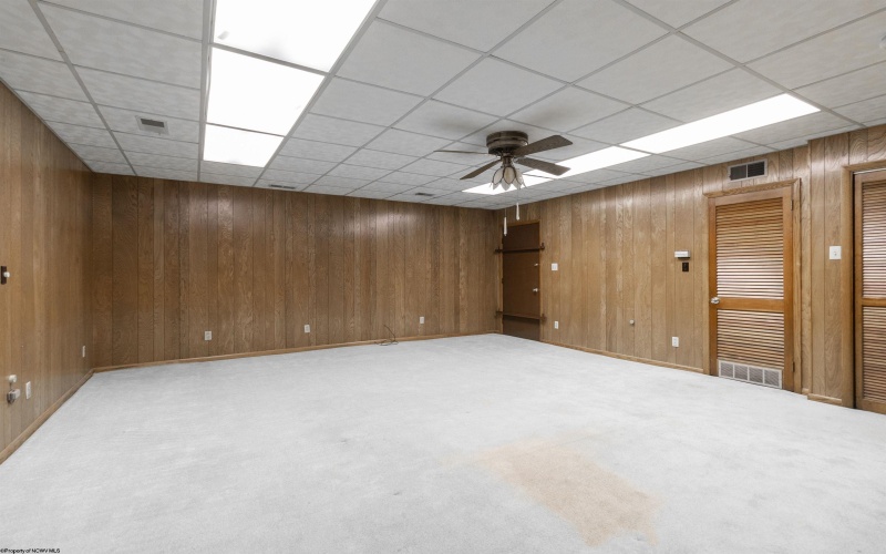 452 Pike Street, Clarksburg, West Virginia 26301, ,Commercial/industrial,For Sale,Pike,10160855