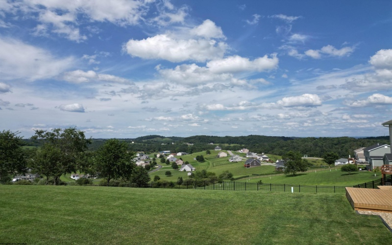 575 Auburn Lane, Flemington, West Virginia 26347, 5 Bedrooms Bedrooms, 10 Rooms Rooms,3 BathroomsBathrooms,Single Family Detached,For Sale,Auburn,10160848