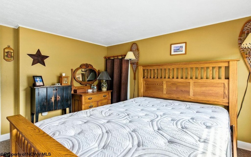 360 Lake Floyd Circle, Bristol, West Virginia 26426-0000, 2 Bedrooms Bedrooms, 6 Rooms Rooms,1 BathroomBathrooms,Single Family Detached,For Sale,Lake Floyd,10160858