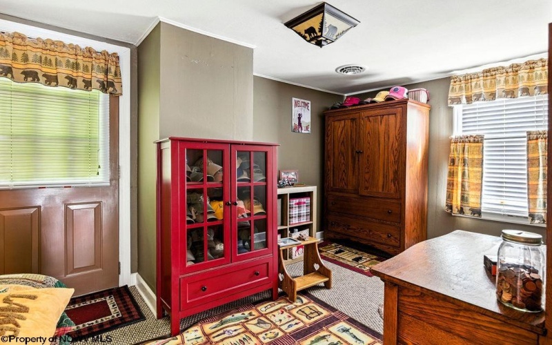 360 Lake Floyd Circle, Bristol, West Virginia 26426-0000, 2 Bedrooms Bedrooms, 6 Rooms Rooms,1 BathroomBathrooms,Single Family Detached,For Sale,Lake Floyd,10160858