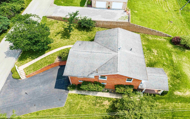 936 Pine Hill Drive, Fairmont, West Virginia 26554, 3 Bedrooms Bedrooms, 8 Rooms Rooms,3 BathroomsBathrooms,Single Family Detached,For Sale,Pine Hill,10160860