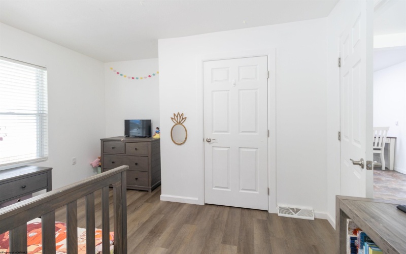 8630 Southern Avenue, Stonewood, West Virginia 26301, 2 Bedrooms Bedrooms, 6 Rooms Rooms,2 BathroomsBathrooms,Single Family Detached,For Sale,Southern,10160859