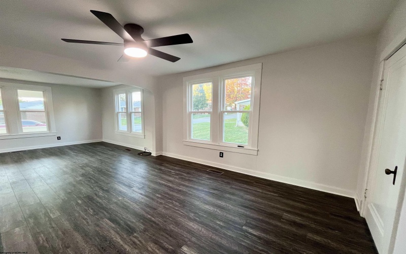 428 James Street, Bridgeport, West Virginia 26330, 3 Bedrooms Bedrooms, 9 Rooms Rooms,1 BathroomBathrooms,Single Family Detached,For Sale,James,10160880