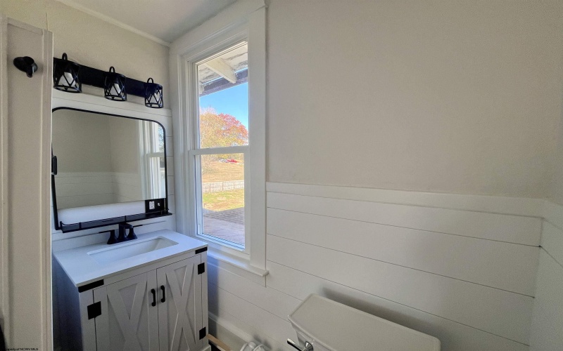 428 James Street, Bridgeport, West Virginia 26330, 3 Bedrooms Bedrooms, 9 Rooms Rooms,1 BathroomBathrooms,Single Family Detached,For Sale,James,10160880