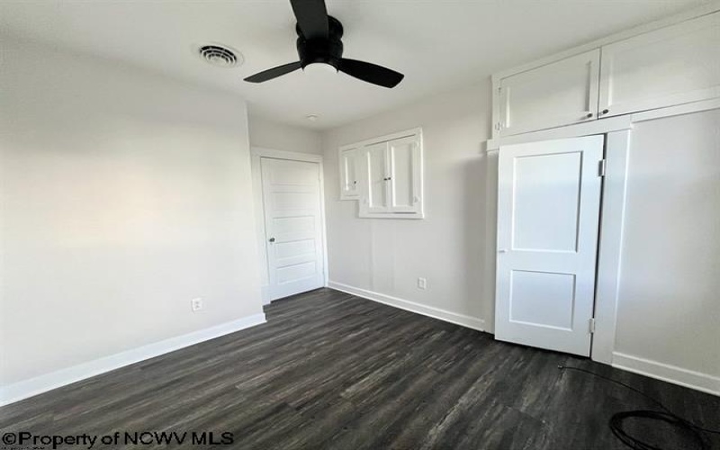 428 James Street, Bridgeport, West Virginia 26330, 3 Bedrooms Bedrooms, 9 Rooms Rooms,1 BathroomBathrooms,Single Family Detached,For Sale,James,10160880