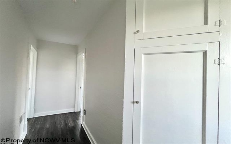 428 James Street, Bridgeport, West Virginia 26330, 3 Bedrooms Bedrooms, 9 Rooms Rooms,1 BathroomBathrooms,Single Family Detached,For Sale,James,10160880