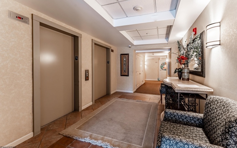 1117 University Avenue, Morgantown, West Virginia 26505, 2 Bedrooms Bedrooms, 5 Rooms Rooms,2 BathroomsBathrooms,Single Family Attached,For Sale,University,10160866