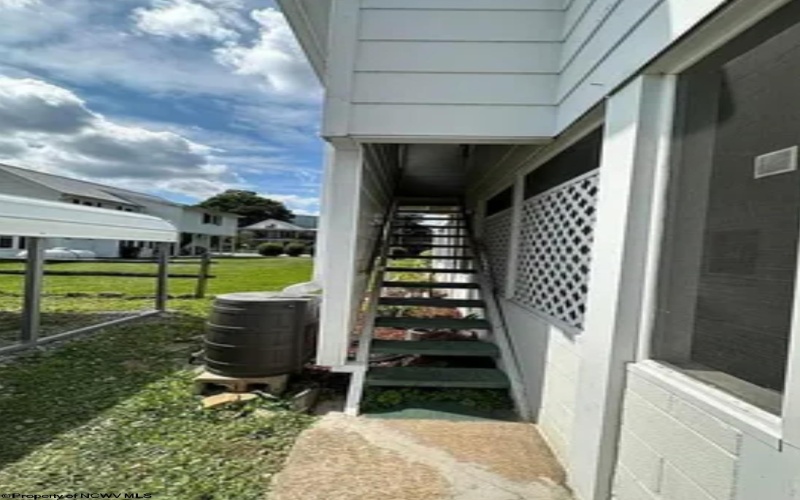 814 Curry Lane, Marlinton, West Virginia 24954, ,Multi-unit/income,For Sale,Curry,10160876